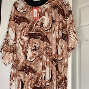 Plus sized BOOHOO Tshirt dress